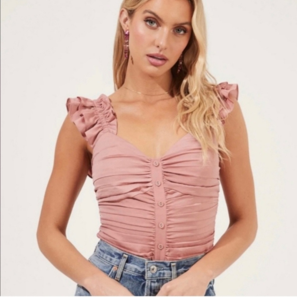 ASTR The Label Ruched Ruffle Shoulder sleeveless tank top pink blush XS